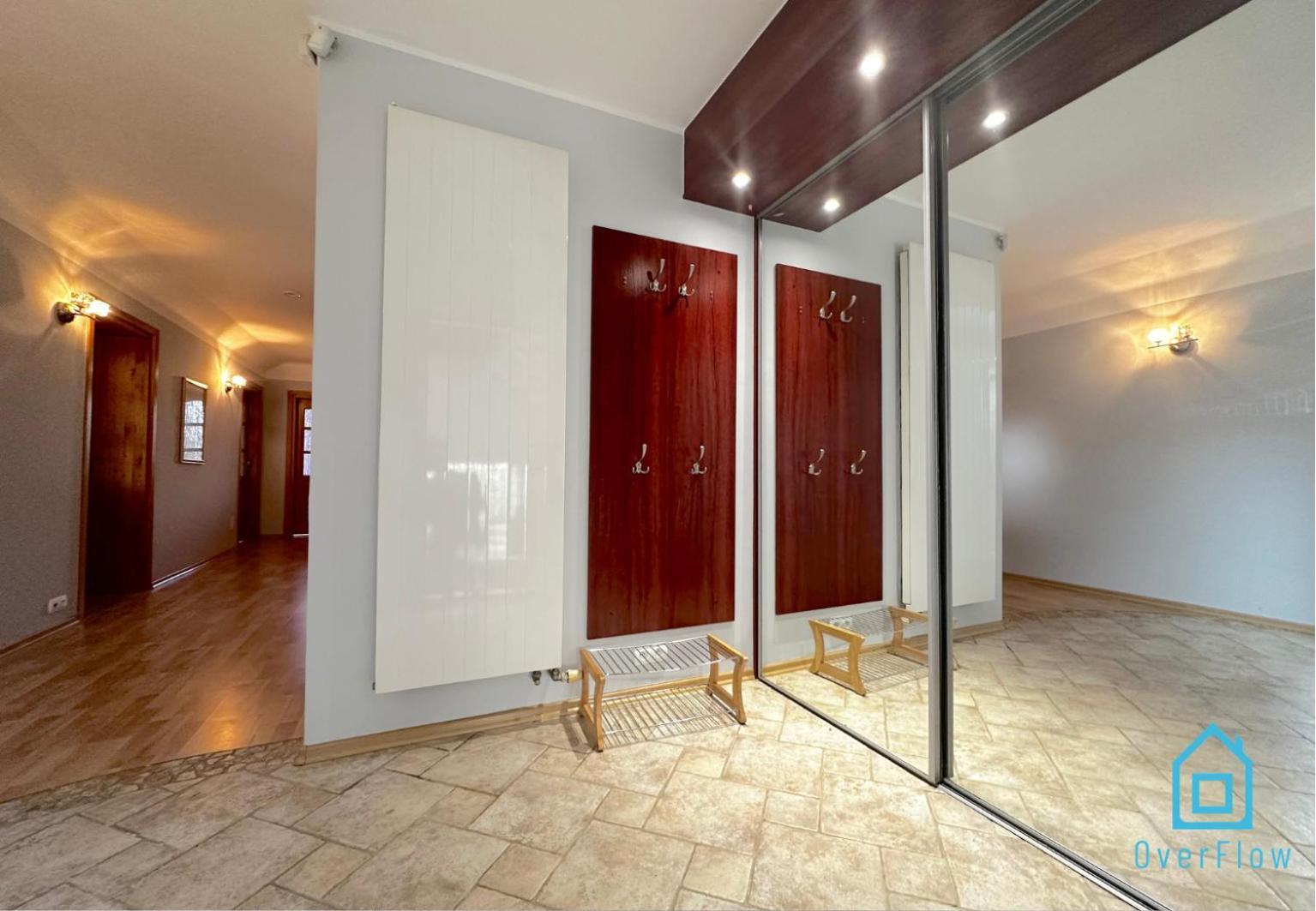 Purple Room - Charming Place, 15 Minutes To Gdansk Old Town & 5 Minutes To Seaside Εξωτερικό φωτογραφία
